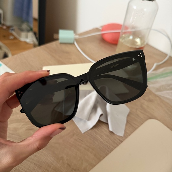 Gentle Monster Palette 01 Sunglasses - Picture 2 of 11